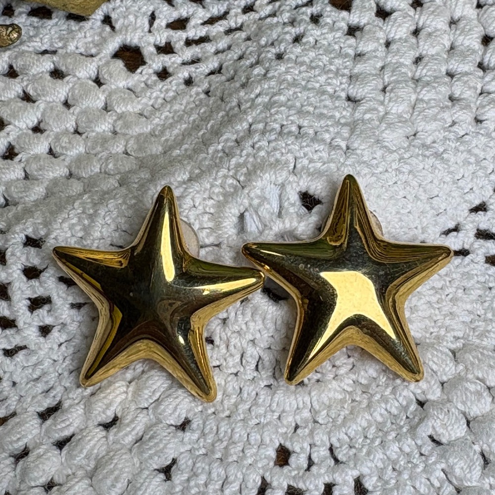 Vintage Anne Klein Gold Toned Star Clip On Earrings Celestial Glam
